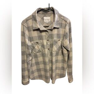 Chic and Trendy Plaid Button Down Shirt - Cream and Gray Nuetrals